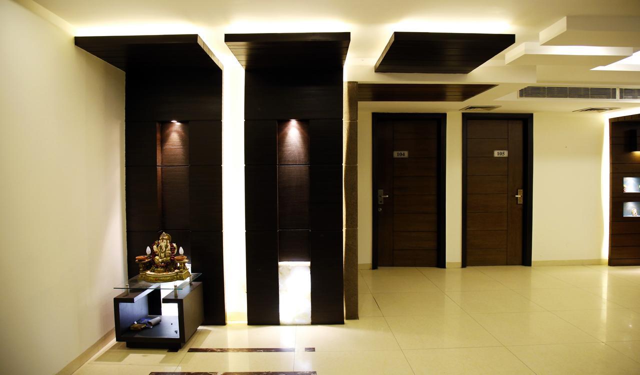 Fabhotel Oasis Dlf Phase 3 古尔冈 外观 照片
